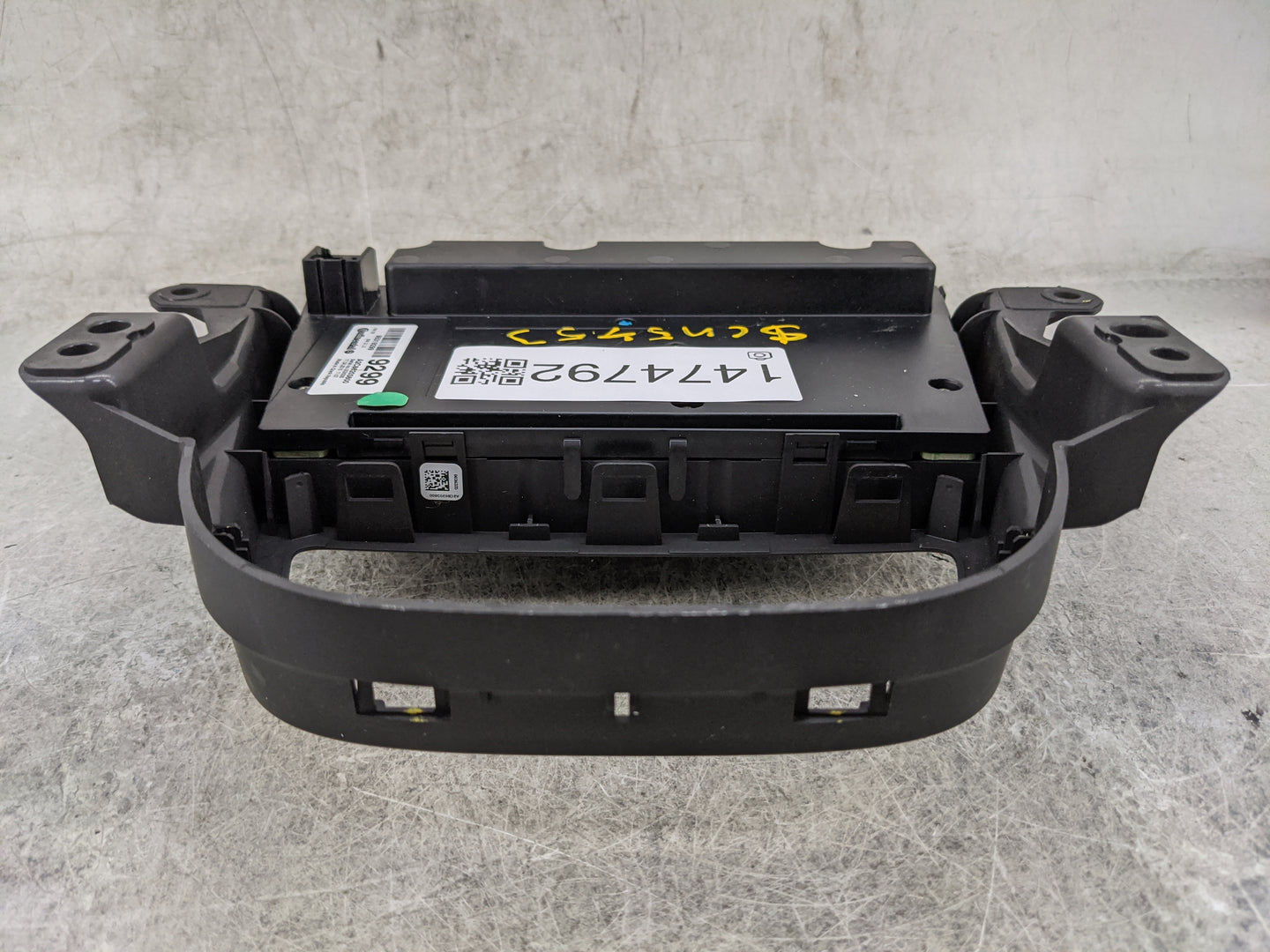 2013-2016 Buick Encore Climate Control Module Temperature AC/Heater Replacement P/N:95319299 A2C86203600 Fits OEM Used Auto 