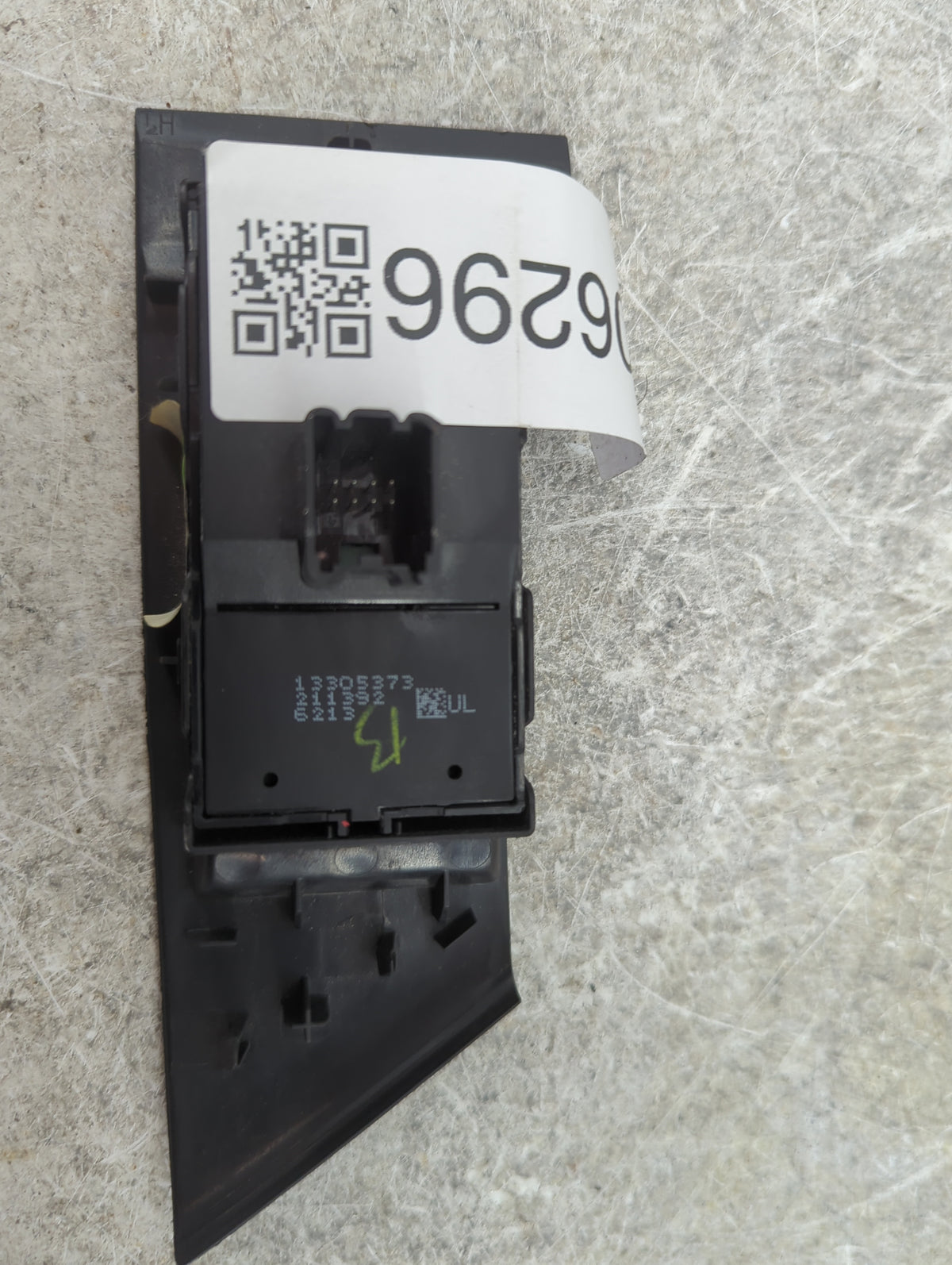 2013-2016 Buick Encore Master Power Window Switch Replacement Driver Side Left P/N:13305373 23465329 Fits Fits 2013 2014 201