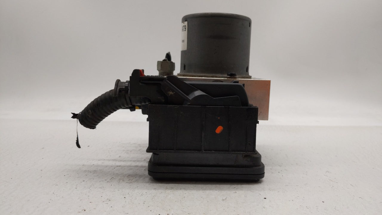 2015 Buick Encore ABS Pump Control Module Replacement P/N:94541506 688250455, 42403007 Fits OEM Used Auto Parts - Oemusedaut