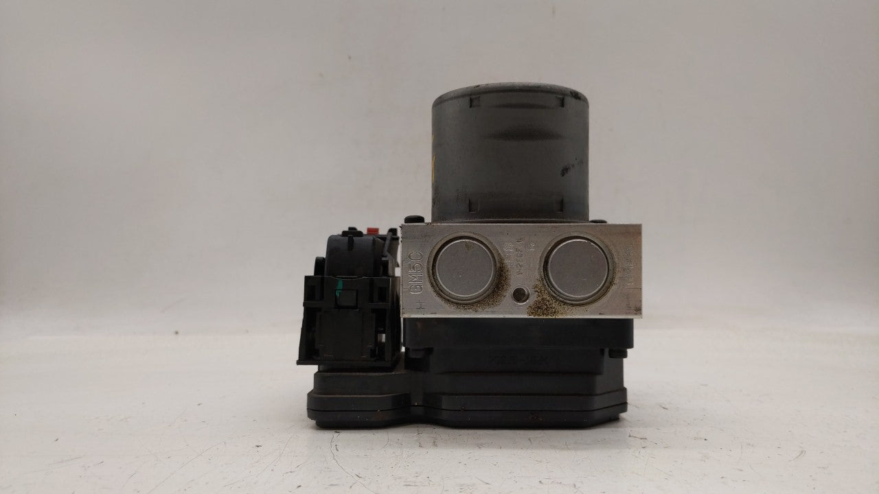 2015 Buick Encore ABS Pump Control Module Replacement P/N:94541506 688250455, 42403007 Fits OEM Used Auto Parts - Oemusedaut