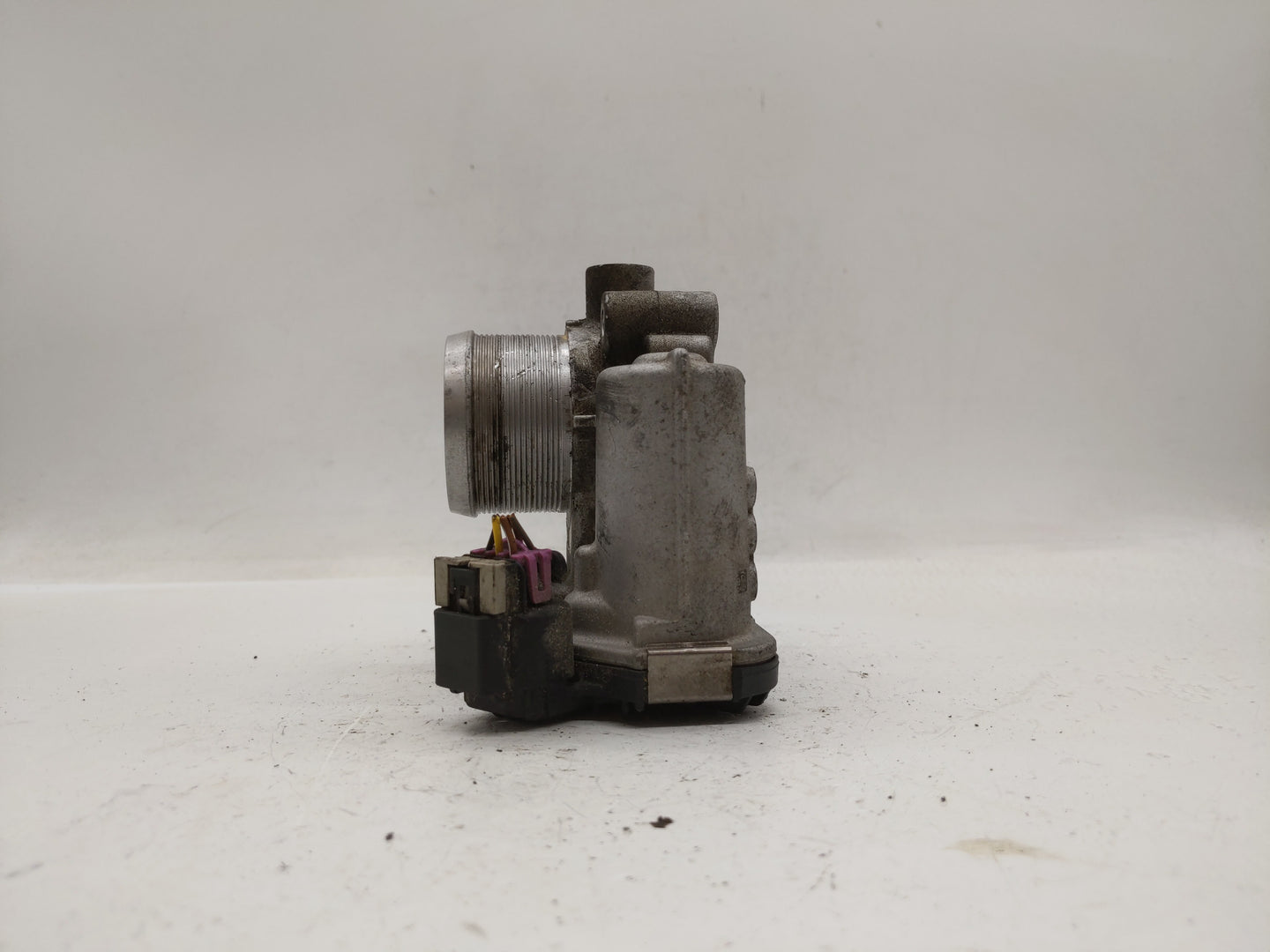 2013-2019 Buick Encore Throttle Body P/N:55565489 12644239AA, 55581662 Fits Fits 2011 2012 2013 2014 2015 2016 2017 2018 201