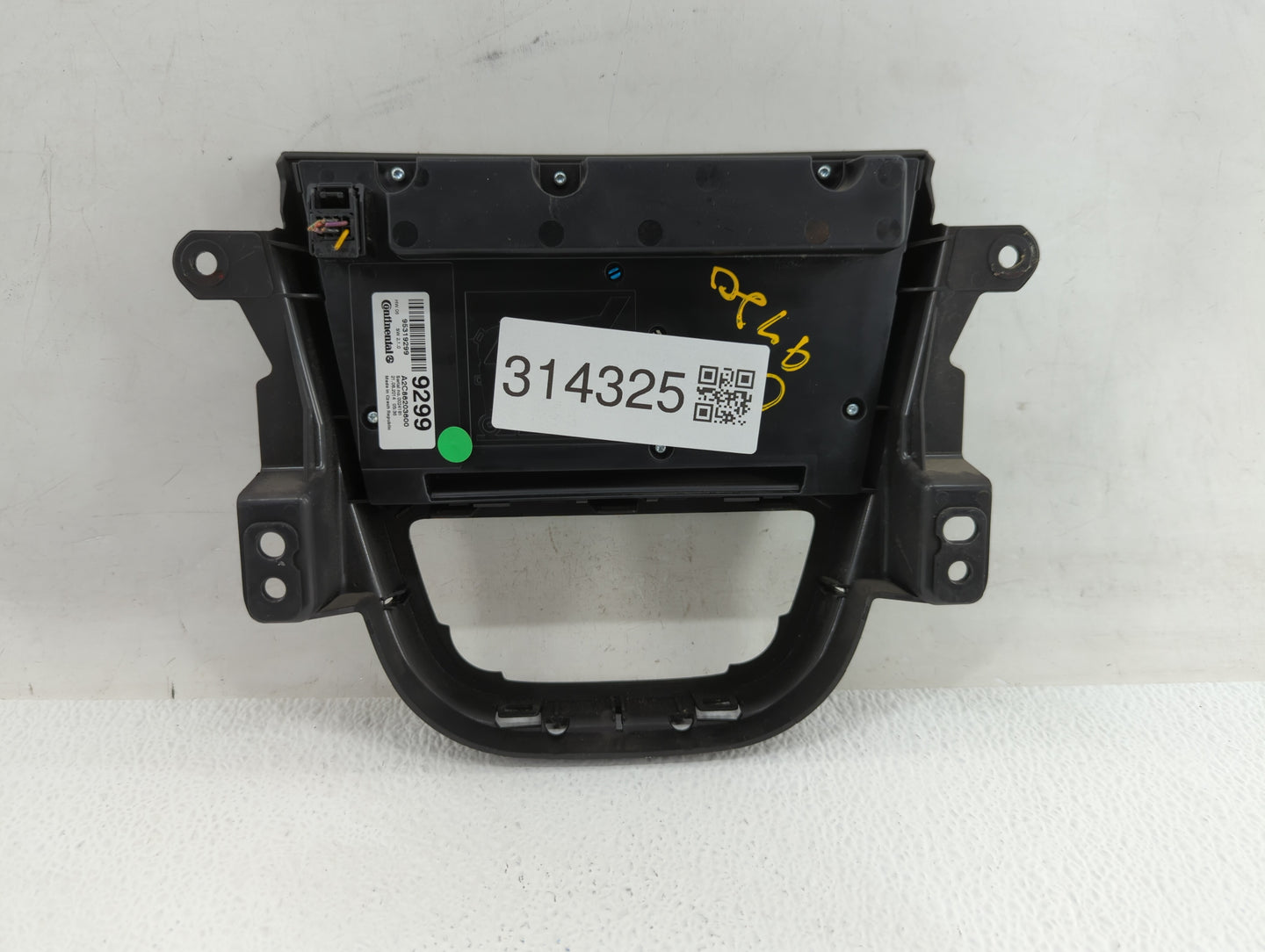 2013-2016 Buick Encore Climate Control Module Temperature AC/Heater Replacement P/N:65319299 Fits OEM Used Auto Parts - Oemu