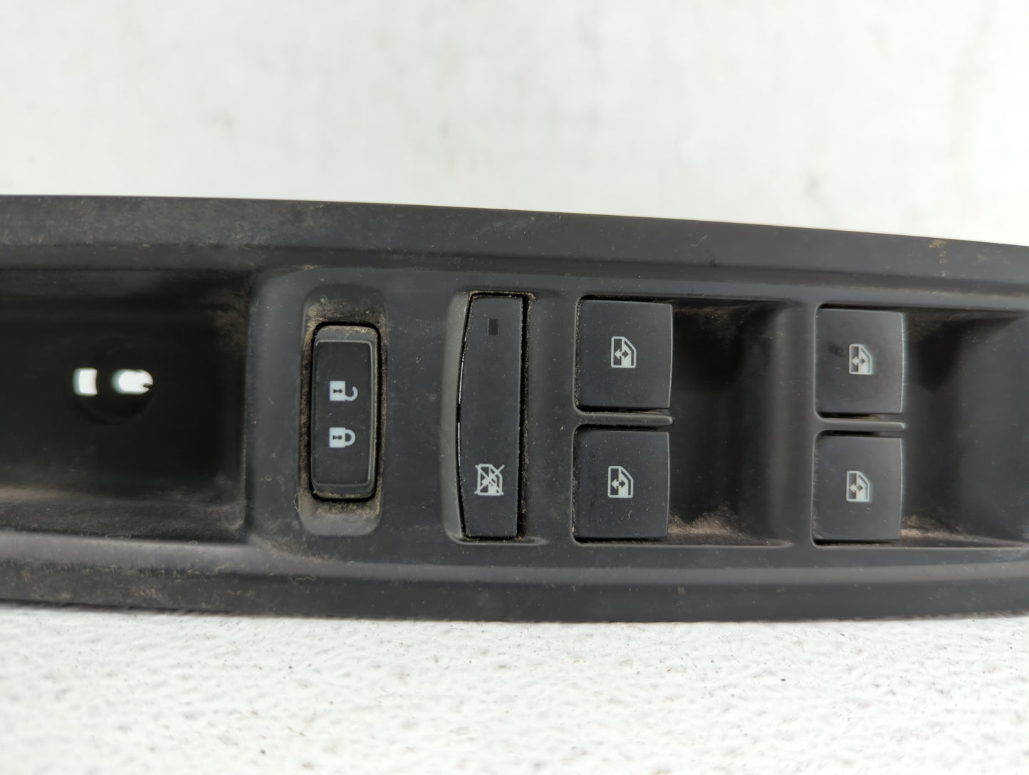 2013-2016 Buick Encore Master Power Window Switch Replacement Driver Side Left P/N:BFL4B-737478 25872074 Fits OEM Used Auto 