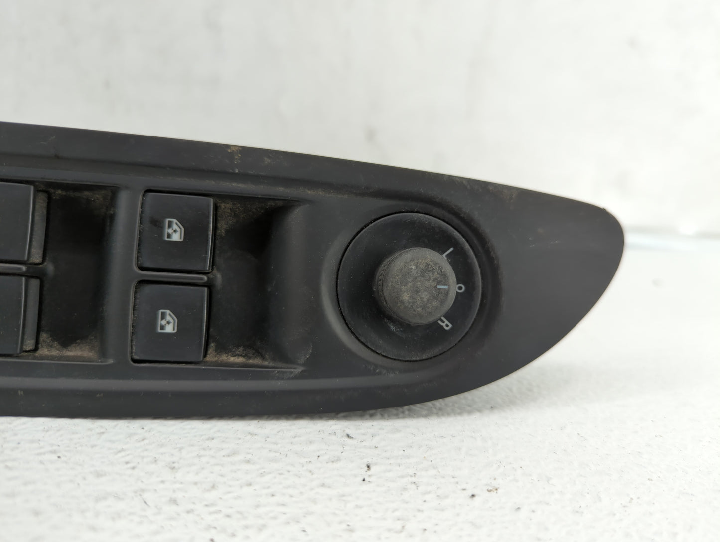 2013-2016 Buick Encore Master Power Window Switch Replacement Driver Side Left P/N:BFL4B-737478 25872074 Fits OEM Used Auto 