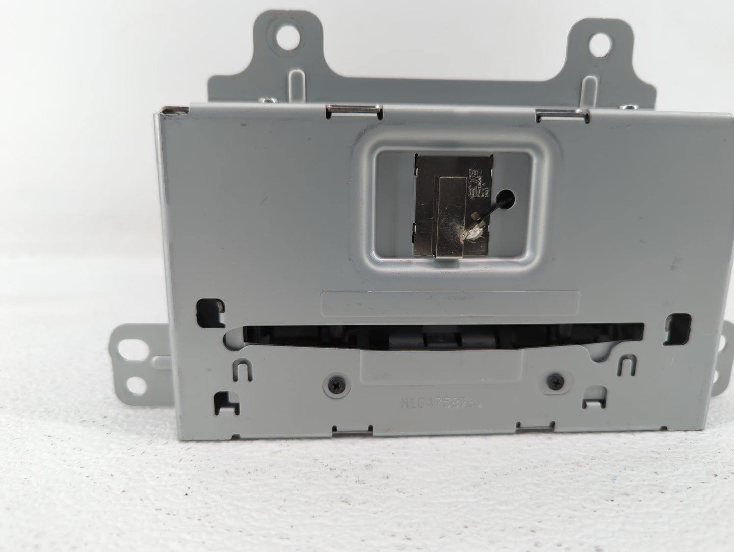 2015-2016 Buick Encore Radio AM FM Cd Player Receiver Replacement P/N:23476256 23495273, 23284452 Fits Fits 2015 2016 2017 O
