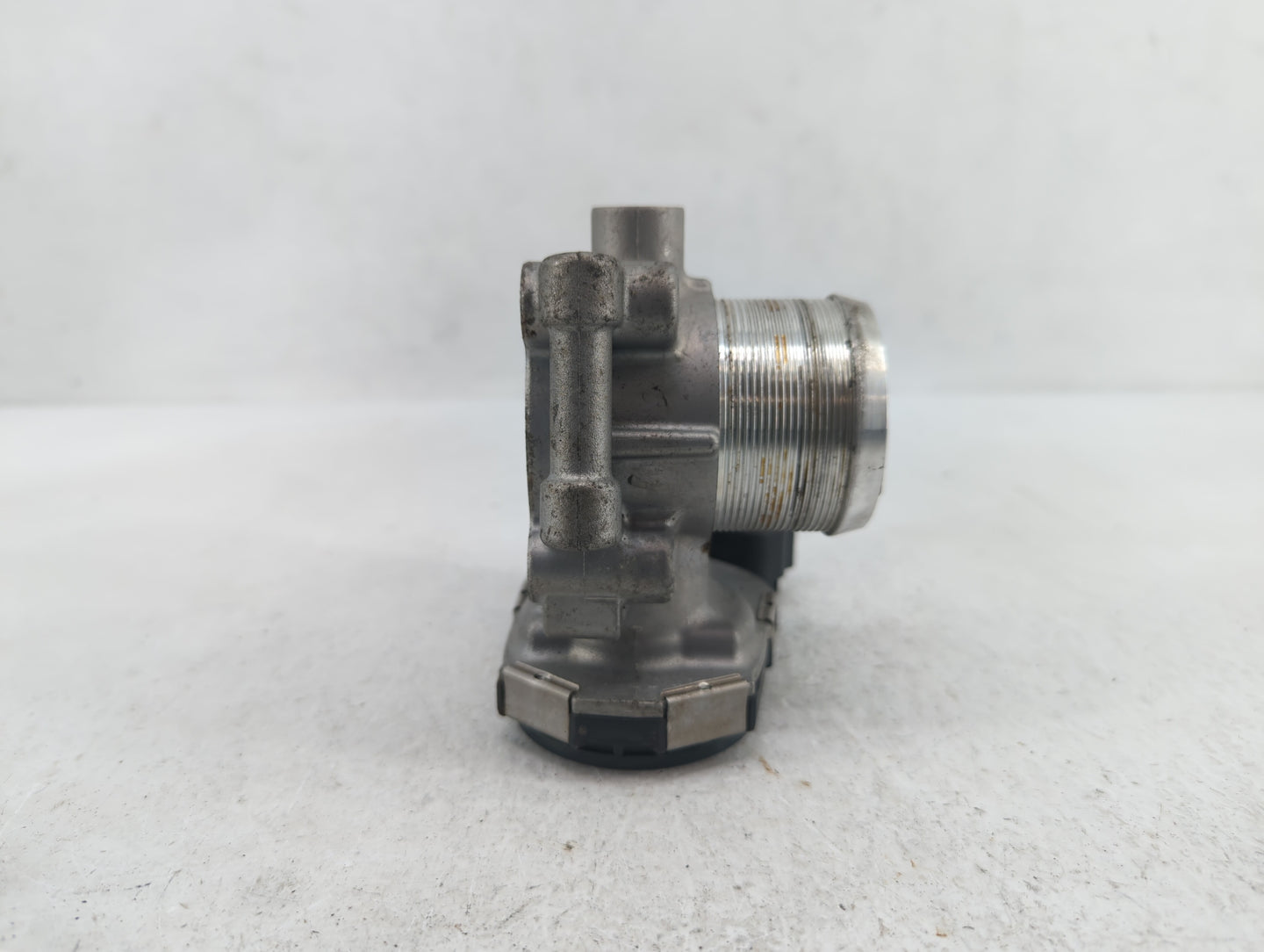 2013-2019 Buick Encore Throttle Body P/N:55581662 55565489, 55 565 489 Fits Fits 2011 2012 2013 2014 2015 2016 2017 2018 201
