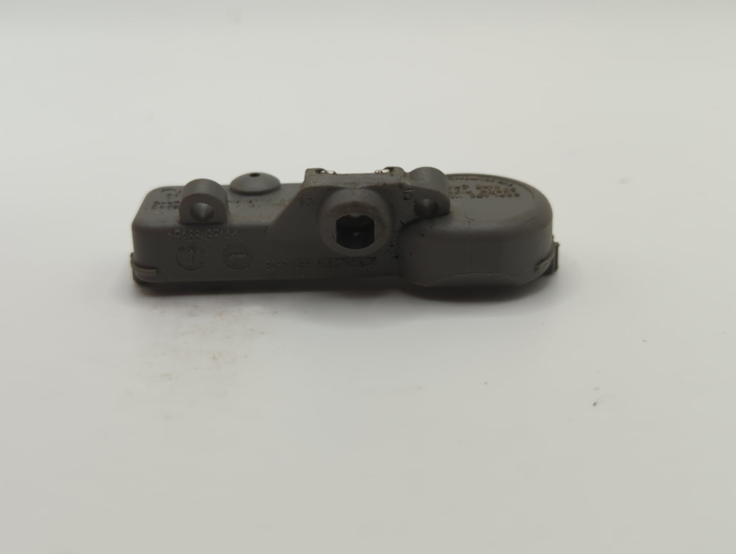 2015 Buick Encore Tire Pressure Monitoring System Sensor Tpms - Oemusedautoparts1.com