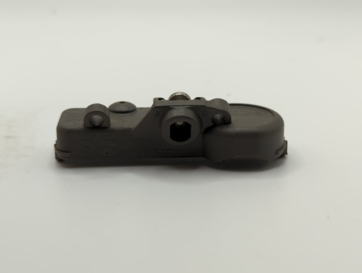 2015 Buick Encore Tire Pressure Monitoring System Sensor Tpms - Oemusedautoparts1.com