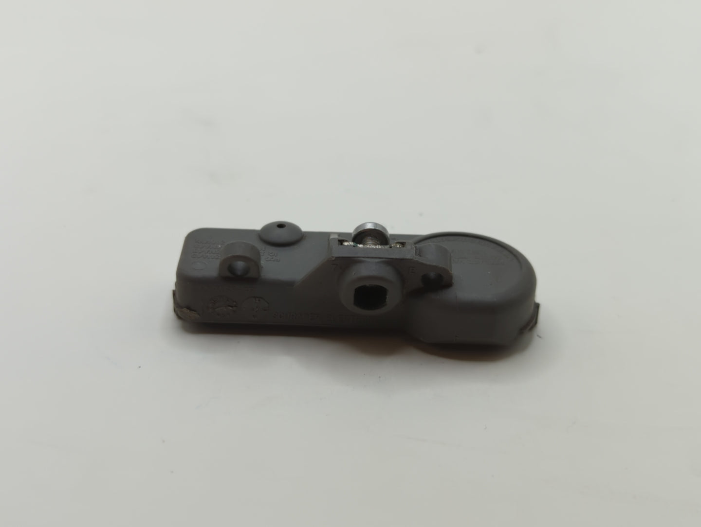 2015 Buick Encore Tire Pressure Monitoring System Sensor Tpms - Oemusedautoparts1.com