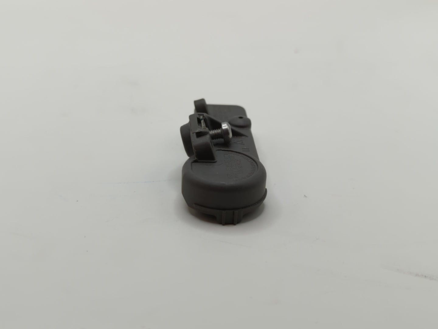 2015 Buick Encore Tire Pressure Monitoring System Sensor Tpms - Oemusedautoparts1.com