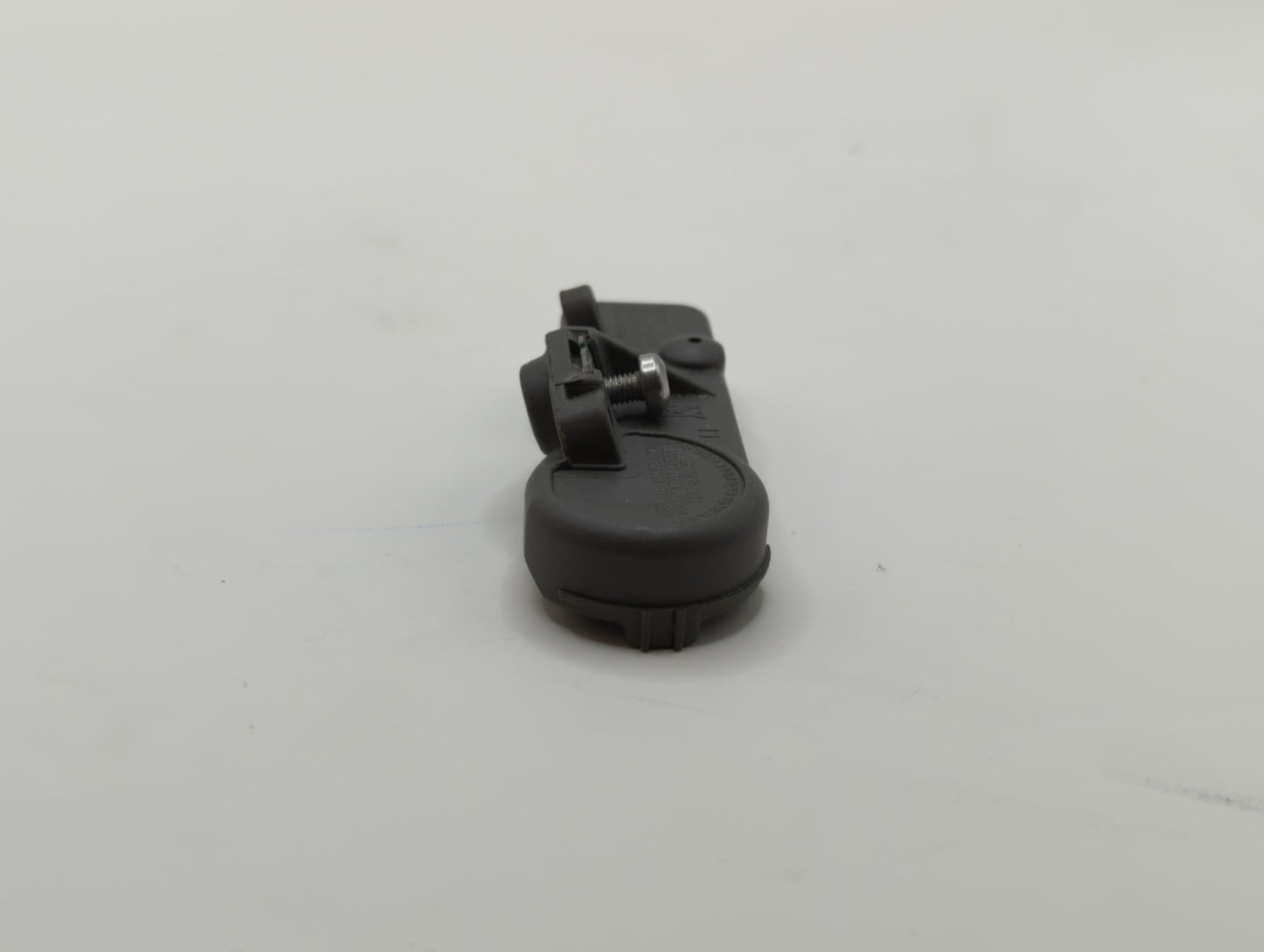 2015 Buick Encore Tire Pressure Monitoring System Sensor Tpms - Oemusedautoparts1.com
