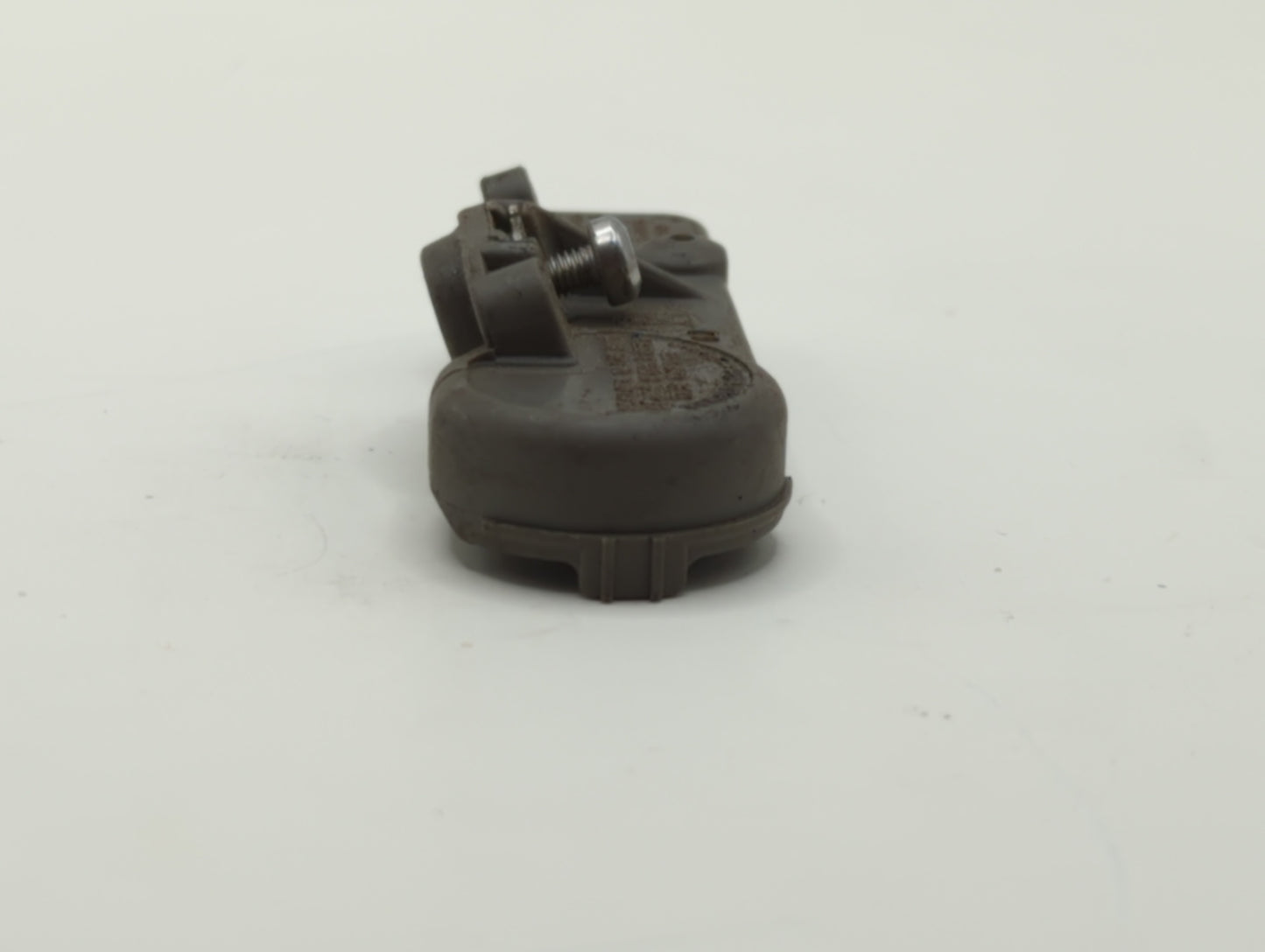 2015 Buick Encore Tire Pressure Monitoring System Sensor Tpms - Oemusedautoparts1.com
