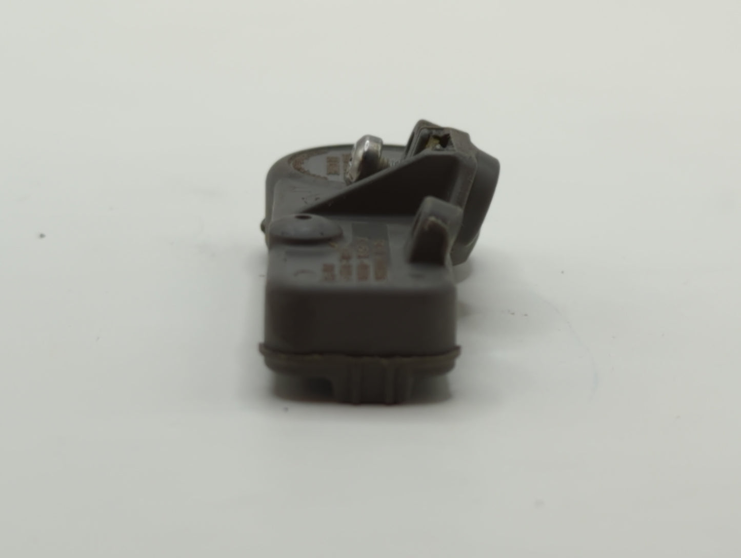 2015 Buick Encore Tire Pressure Monitoring System Sensor Tpms - Oemusedautoparts1.com