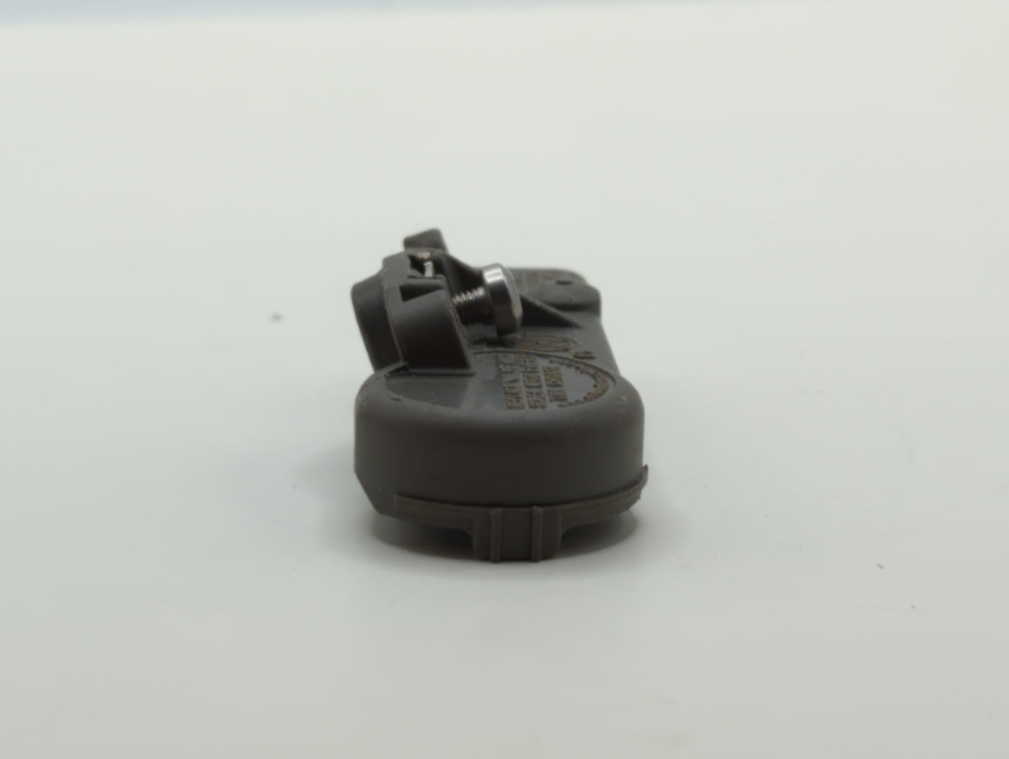 2015 Buick Encore Tire Pressure Monitoring System Sensor Tpms - Oemusedautoparts1.com