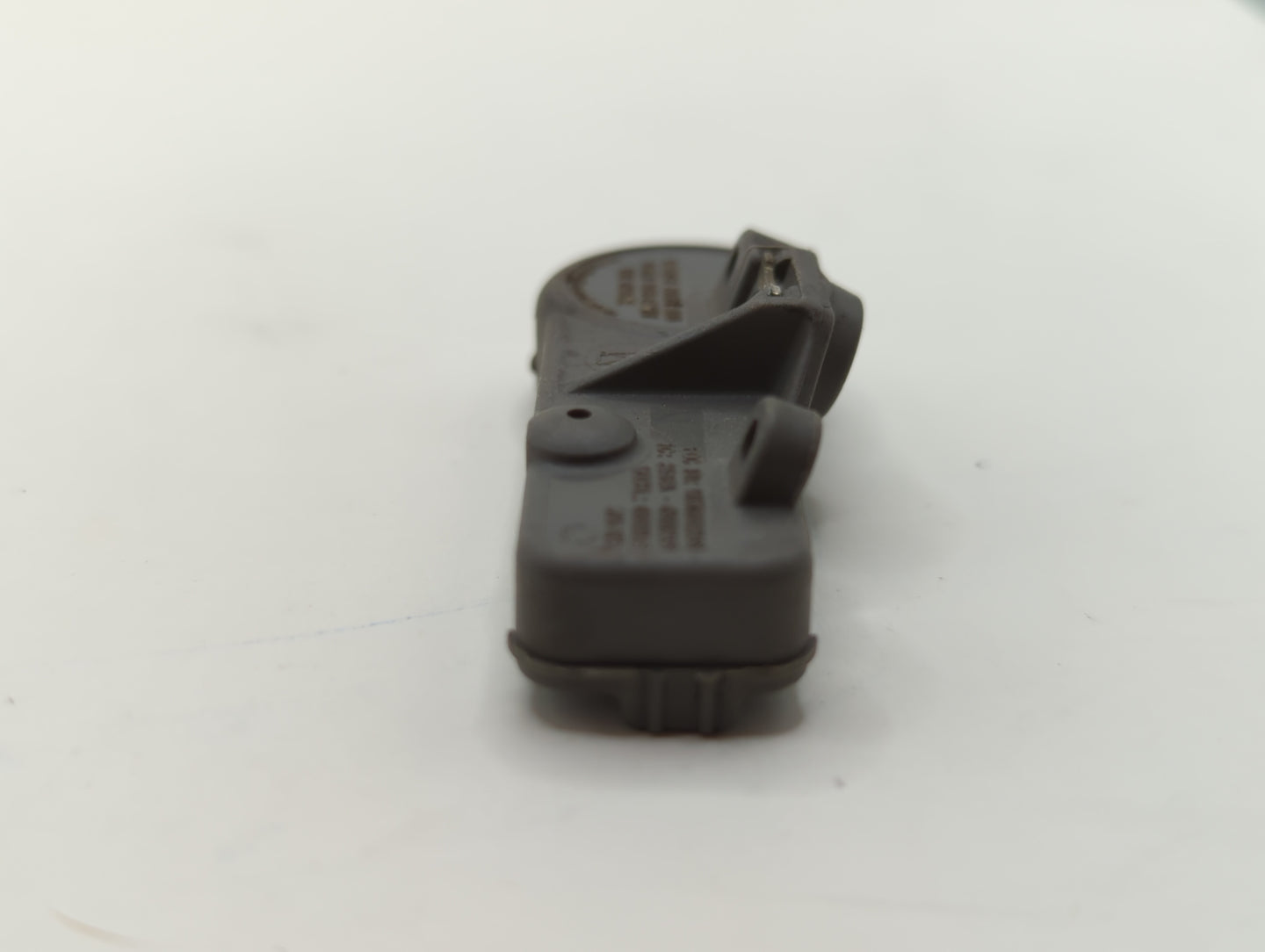 2015 Buick Encore Tire Pressure Monitoring System Sensor Tpms - Oemusedautoparts1.com