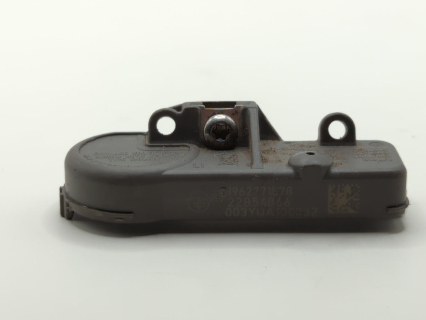 2015 Buick Encore Tire Pressure Monitoring System Sensor Tpms - Oemusedautoparts1.com