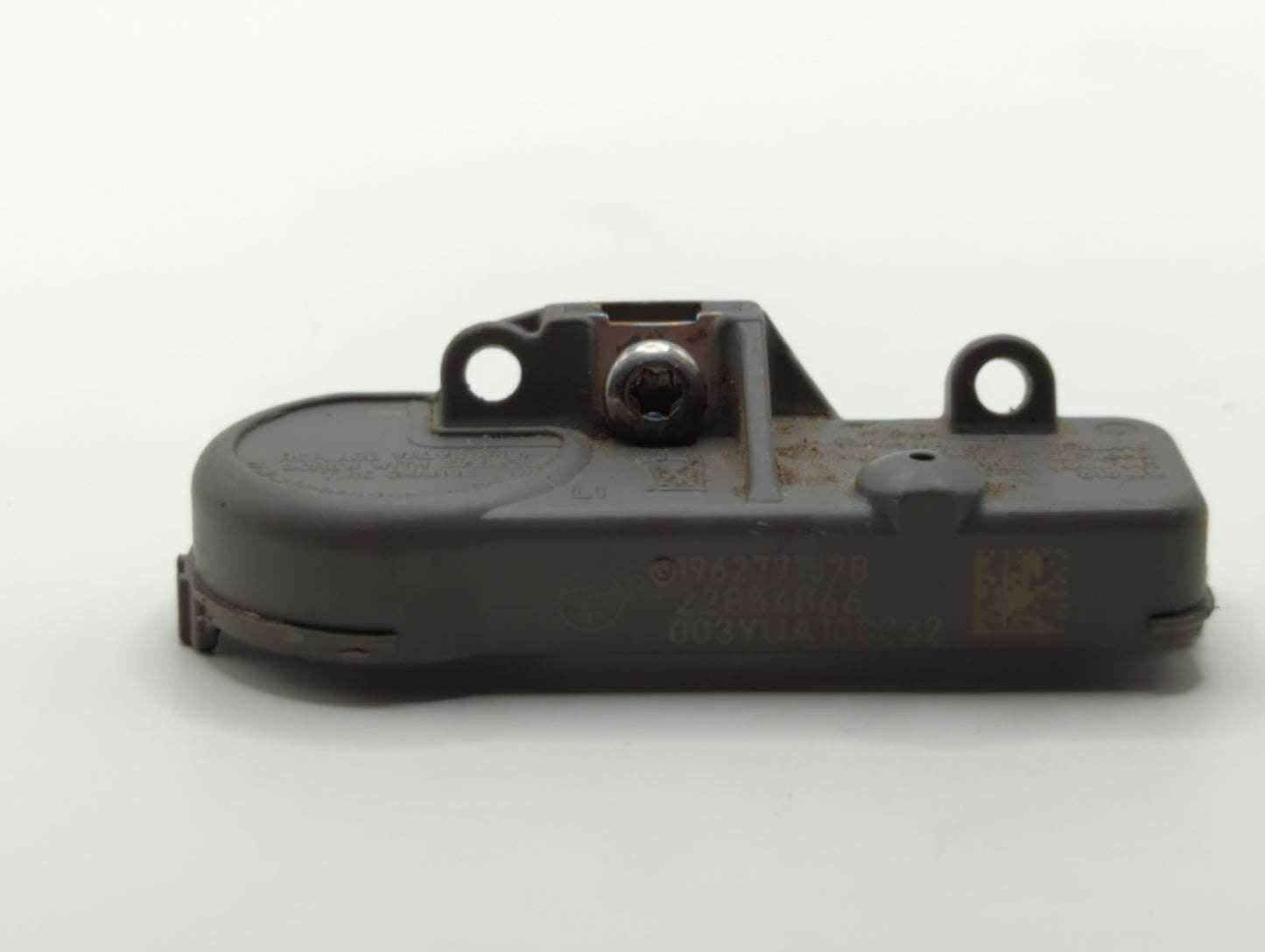 2015 Buick Encore Tire Pressure Monitoring System Sensor Tpms - Oemusedautoparts1.com