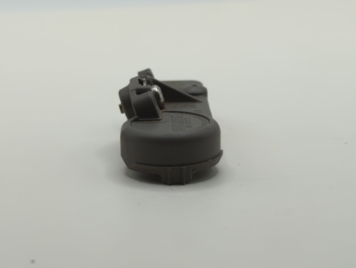 2015 Buick Encore Tire Pressure Monitoring System Sensor Tpms - Oemusedautoparts1.com