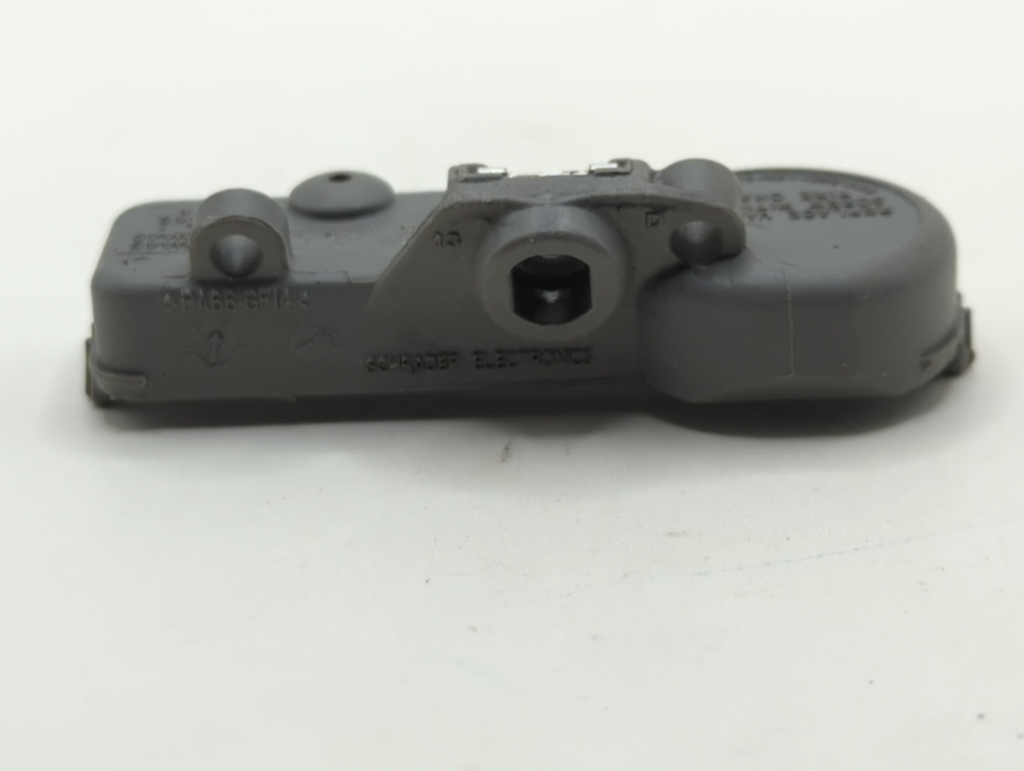 2015 Buick Encore Tire Pressure Monitoring System Sensor Tpms - Oemusedautoparts1.com