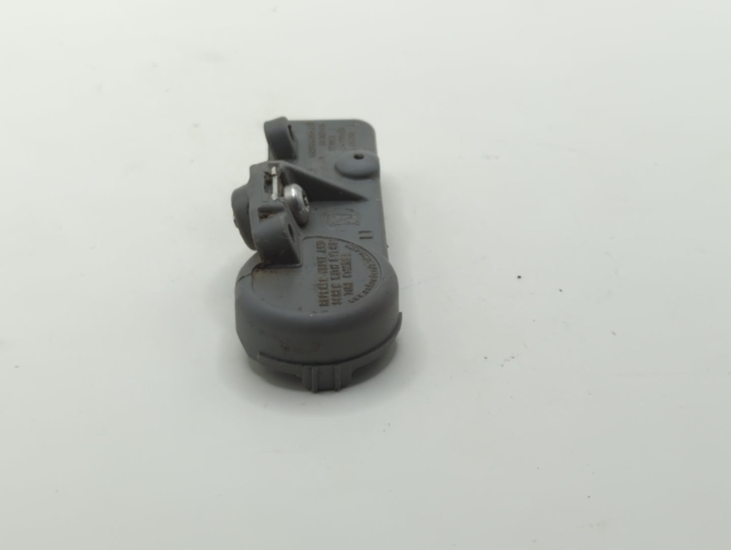 2015 Buick Encore Tire Pressure Monitoring System Sensor Tpms - Oemusedautoparts1.com