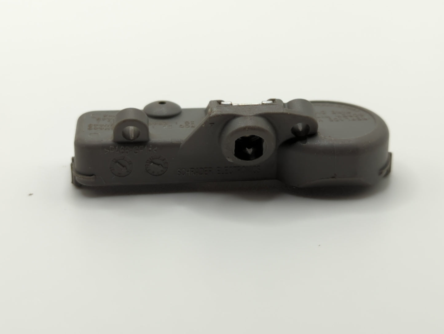 2015 Buick Encore Tire Pressure Monitoring System Sensor Tpms - Oemusedautoparts1.com