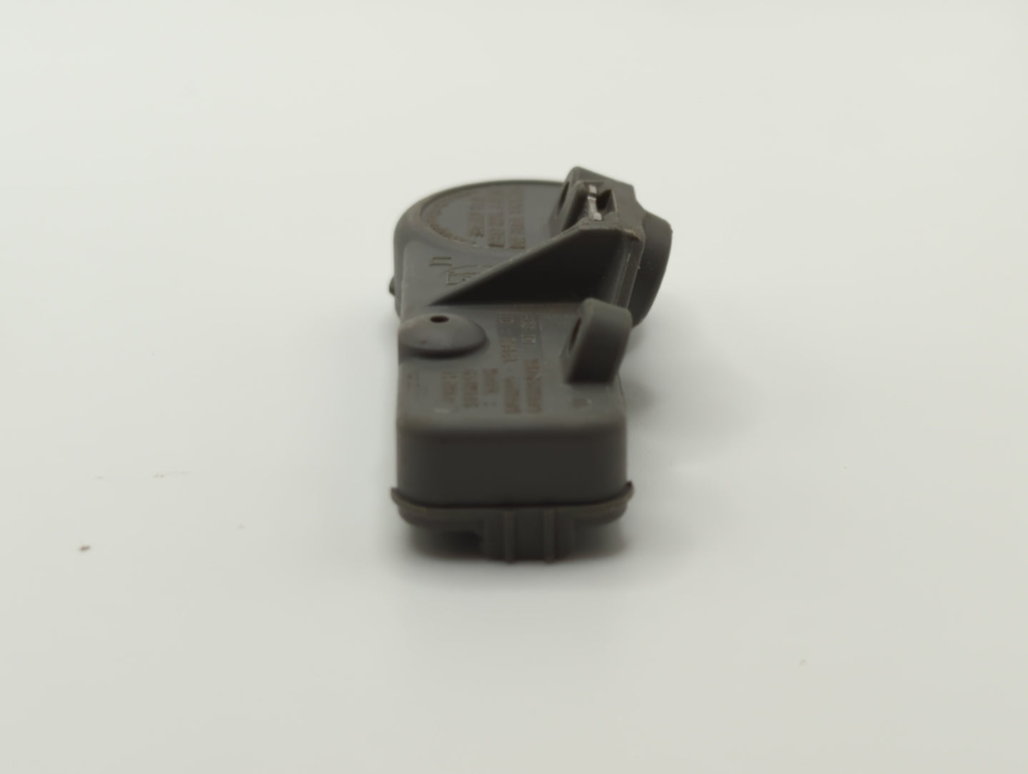 2015 Buick Encore Tire Pressure Monitoring System Sensor Tpms - Oemusedautoparts1.com