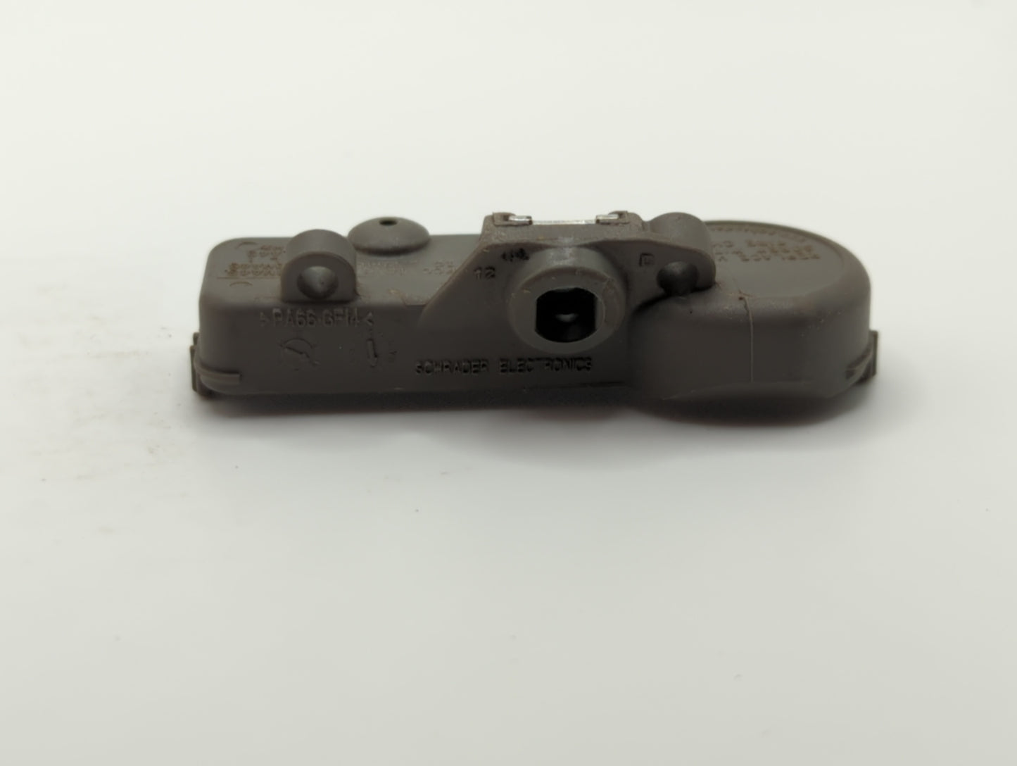 2015 Buick Encore Tire Pressure Monitoring System Sensor Tpms - Oemusedautoparts1.com