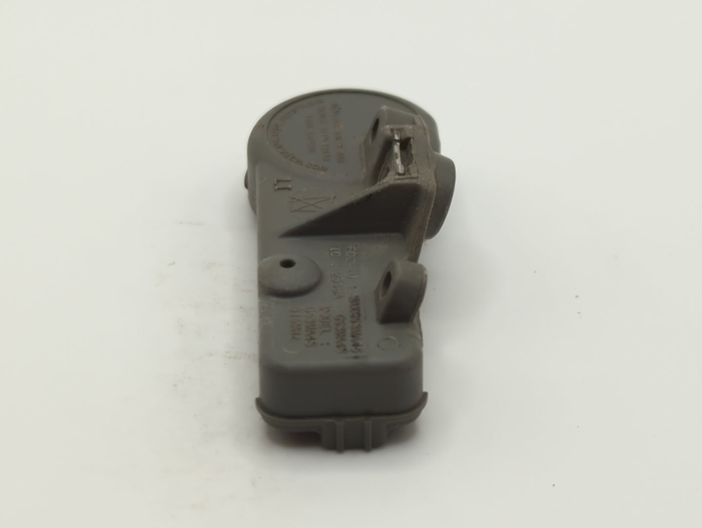 2015 Buick Encore Tire Pressure Monitoring System Sensor Tpms - Oemusedautoparts1.com