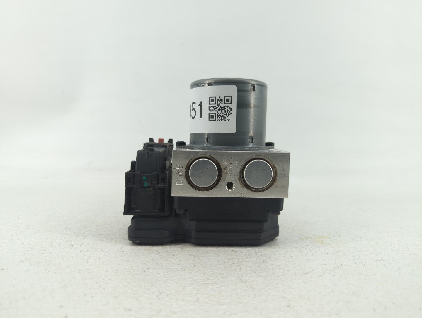 2015 Buick Encore ABS Pump Control Module Replacement P/N:94541506 688250455, 42403007 Fits OEM Used Auto Parts - Oemusedaut