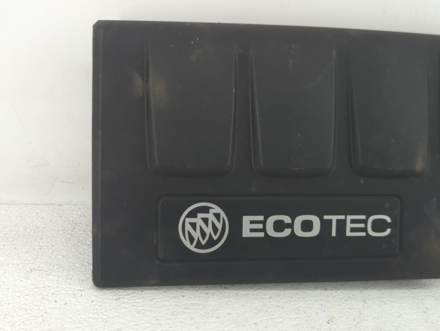 2015 Buick Encore Engine Cover - Oemusedautoparts1.com