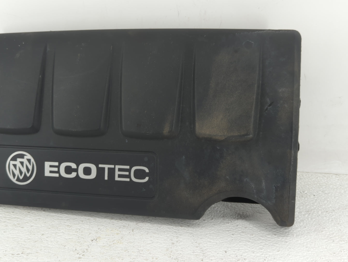 2015 Buick Encore Engine Cover - Oemusedautoparts1.com