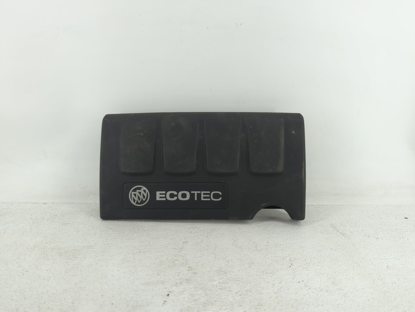 2015 Buick Encore Engine Cover - Oemusedautoparts1.com
