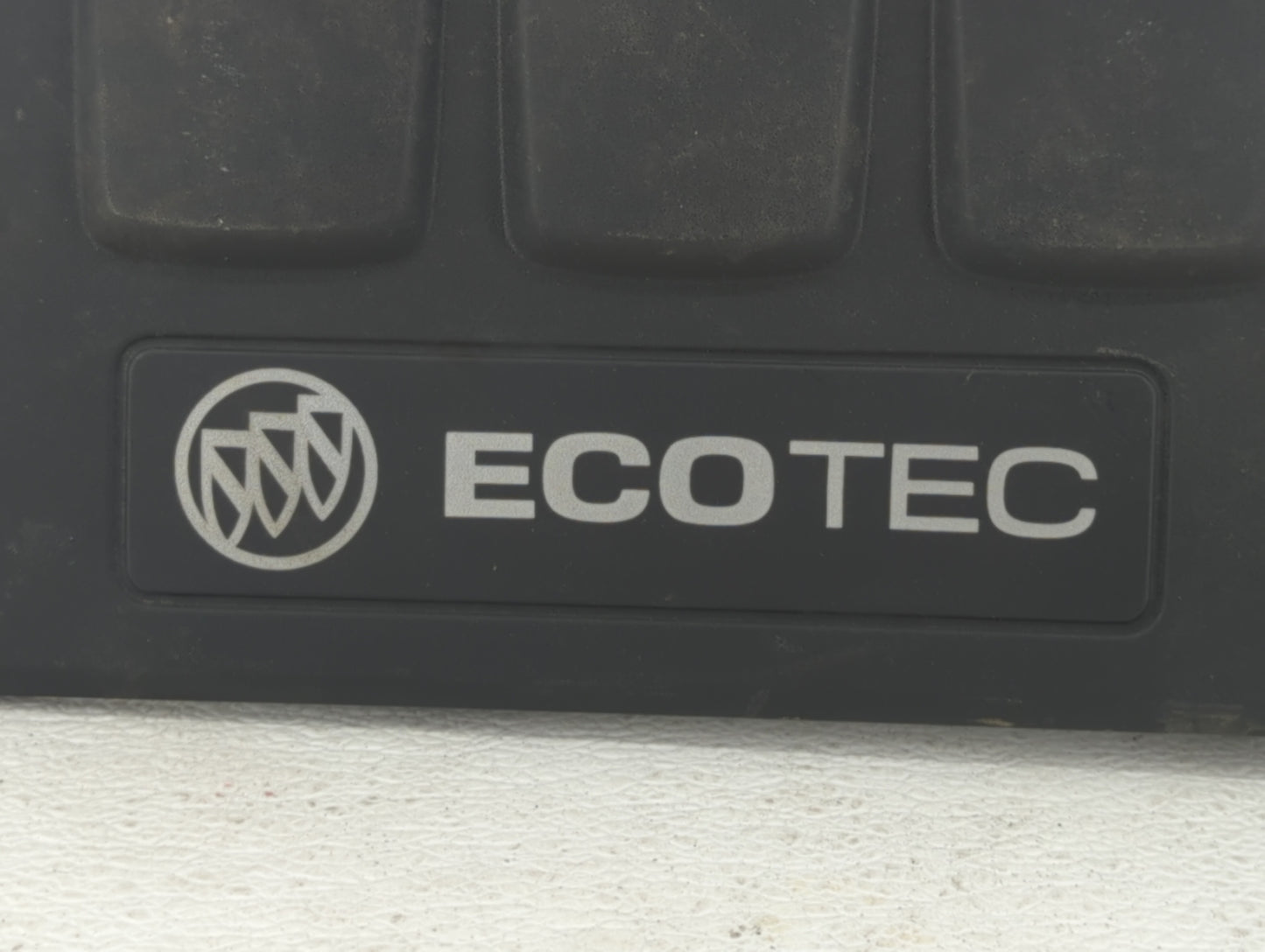 2015 Buick Encore Engine Cover - Oemusedautoparts1.com