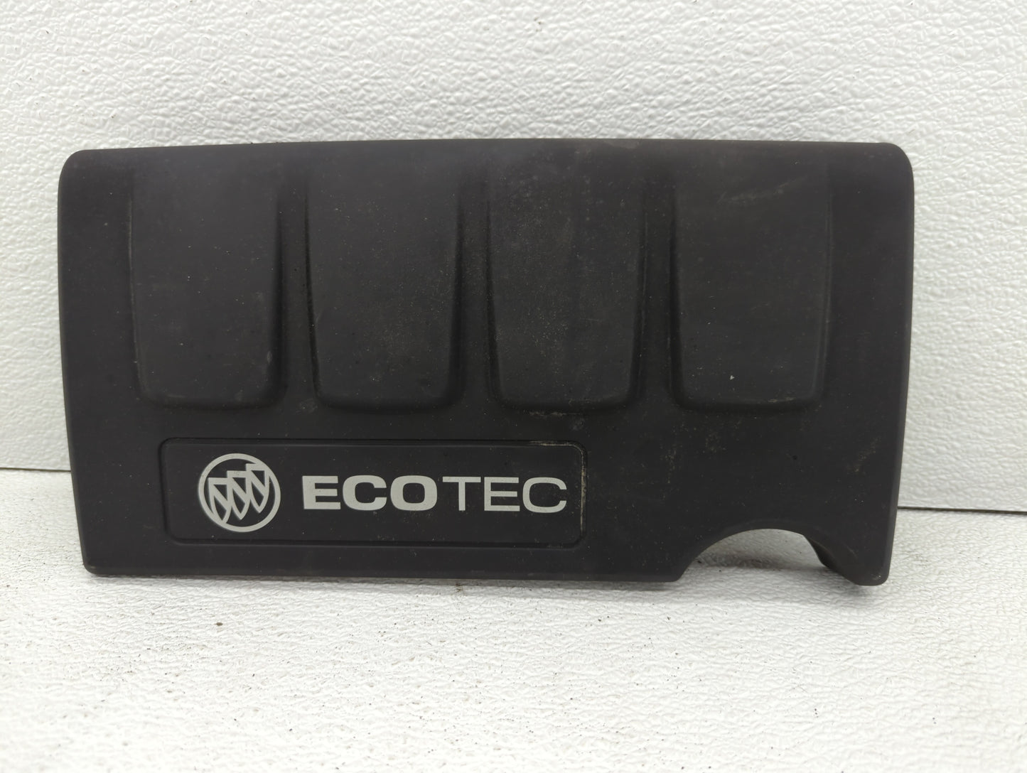2015 Buick Encore Engine Cover - Oemusedautoparts1.com