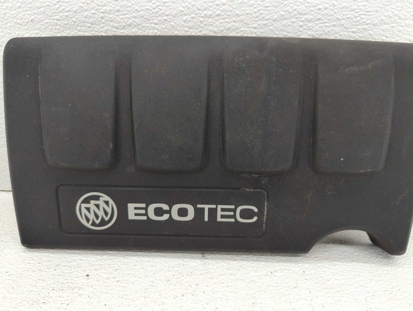 2015 Buick Encore Engine Cover - Oemusedautoparts1.com