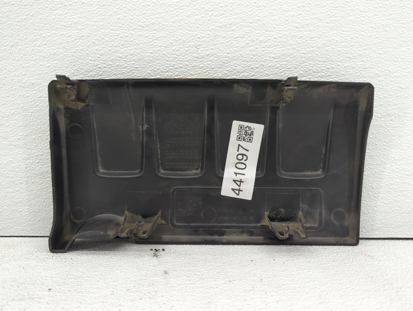 2015 Buick Encore Engine Cover - Oemusedautoparts1.com