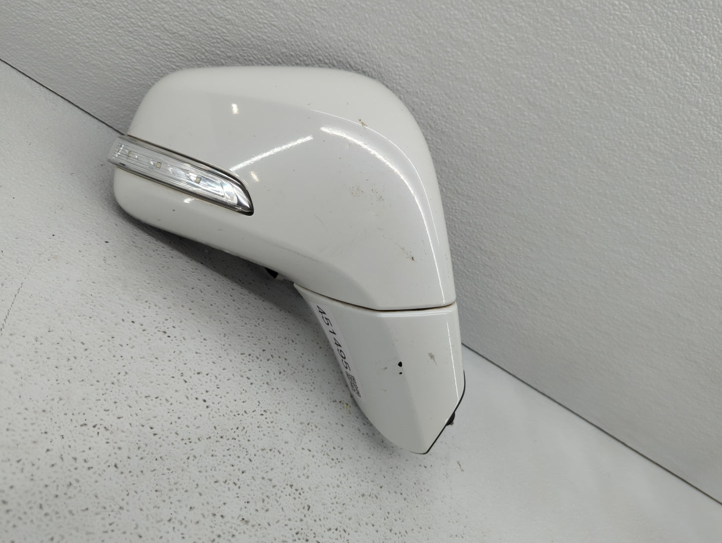 2014-2015 Buick Encore Driver Side View Mirror - Left Door Mirror OEM Used - Oemusedautoparts1.com
