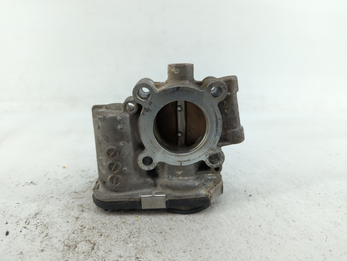 2013-2021 Buick Encore Throttle Body P/N:55581662 55565489 Fits Fits 2011 2012 2013 2014 2015 2016 2017 2018 2019 2020 2021 