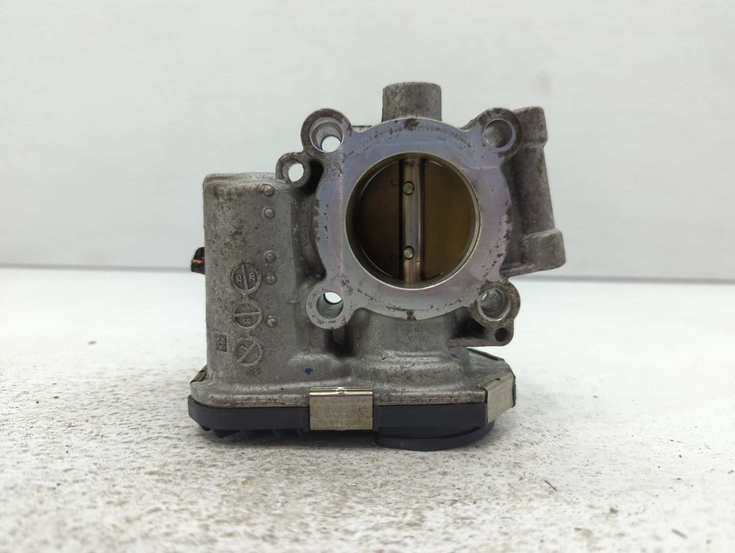 2013-2021 Buick Encore Throttle Body P/N:55581662 Fits Fits 2011 2012 2013 2014 2015 2016 2017 2018 2019 2020 2021 OEM Used 