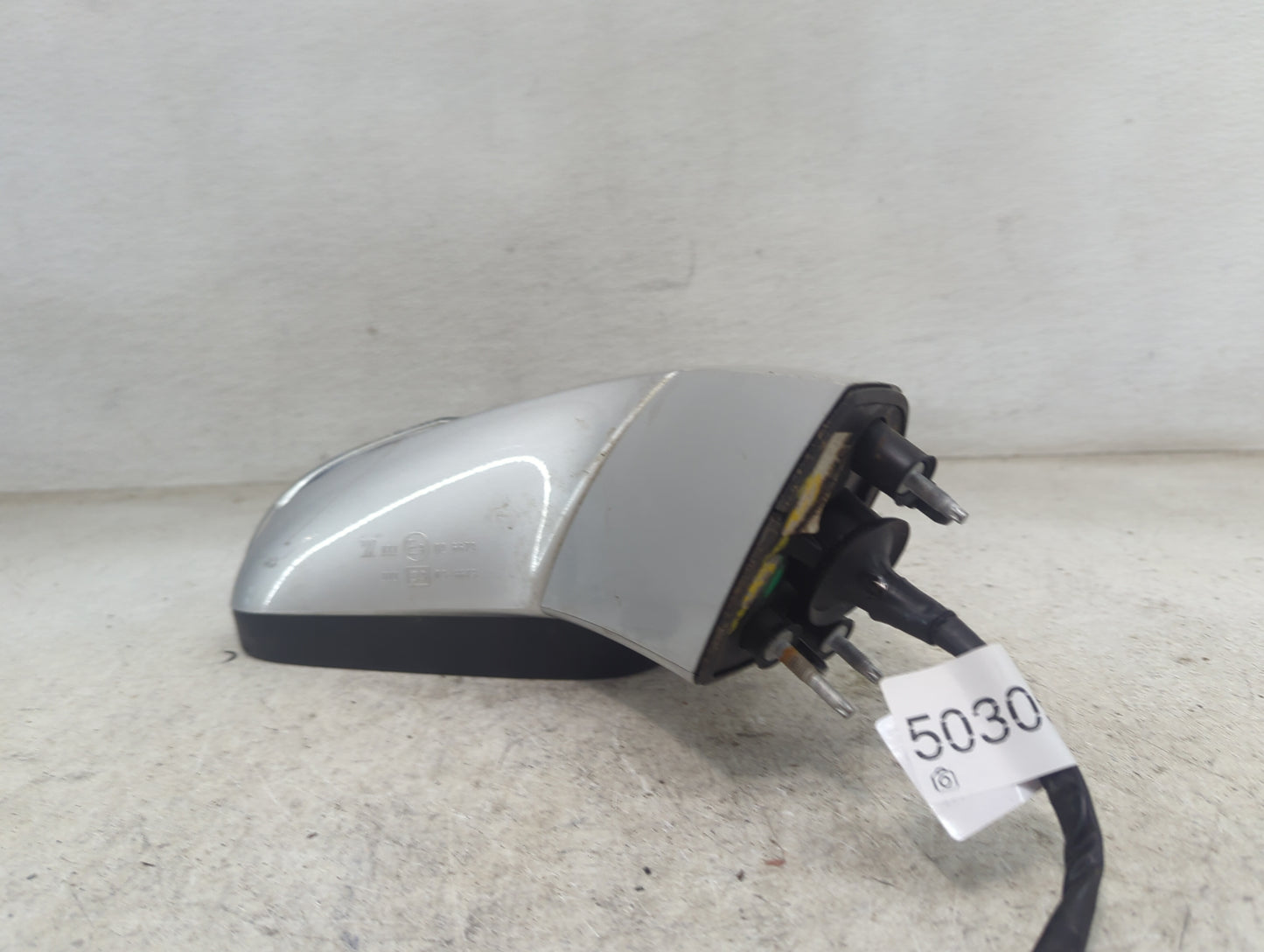 2014-2016 Buick Encore Passenger Side View Mirror - Right Door Mirror OEM Used - Oemusedautoparts1.com