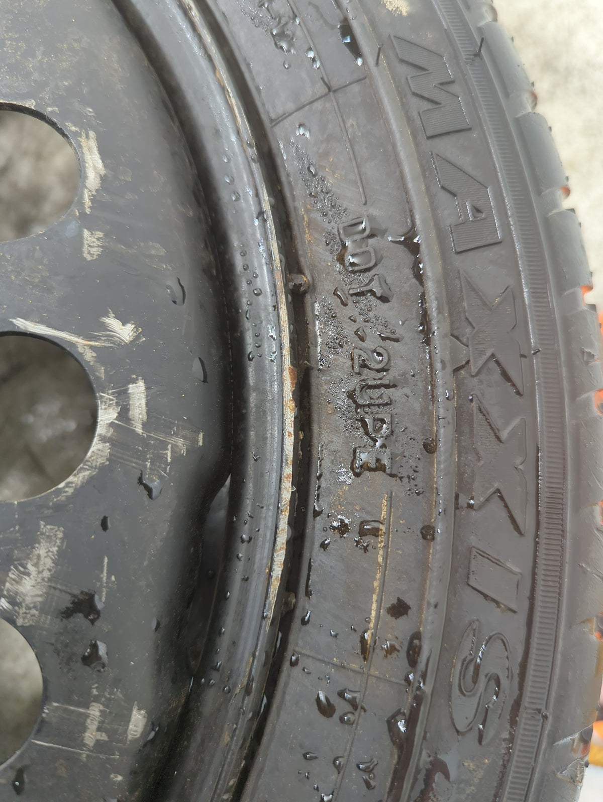 2015 Buick Encore Spare Donut Tire Wheel Rim Oem 5037227 - Oemusedautoparts1.com