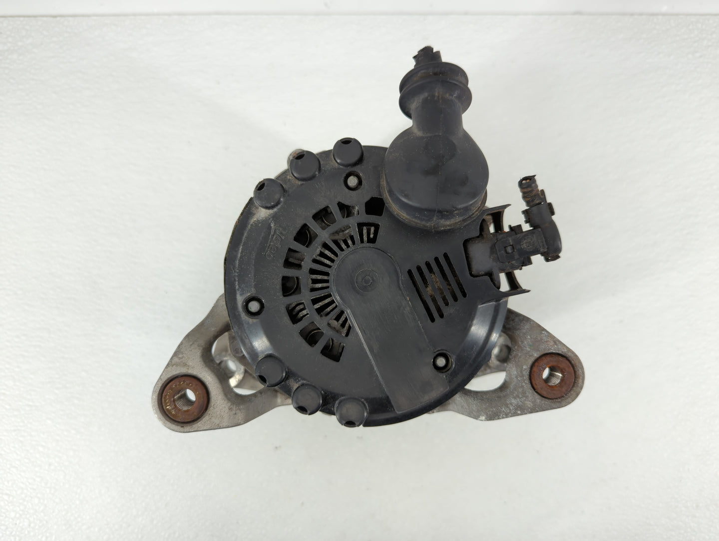 2013-2021 Buick Encore Alternator Replacement Generator Charging Assembly Engine OEM P/N:13597226 13588289 Fits OEM Used Aut
