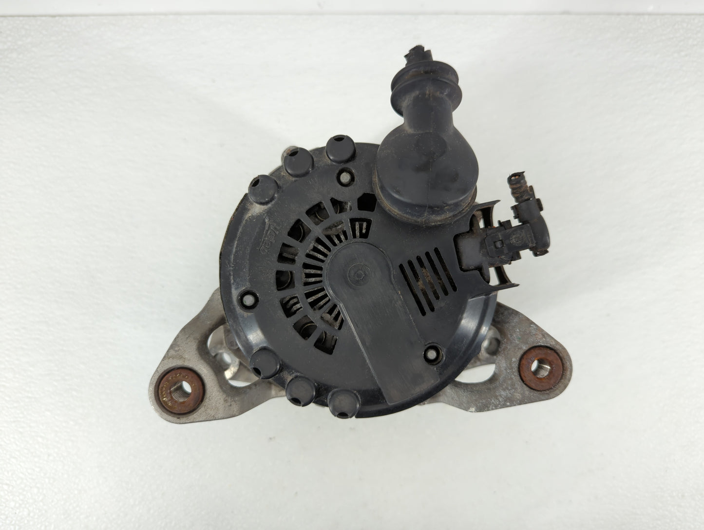 2013-2021 Buick Encore Alternator Replacement Generator Charging Assembly Engine OEM P/N:13597226 13588289 Fits OEM Used Aut