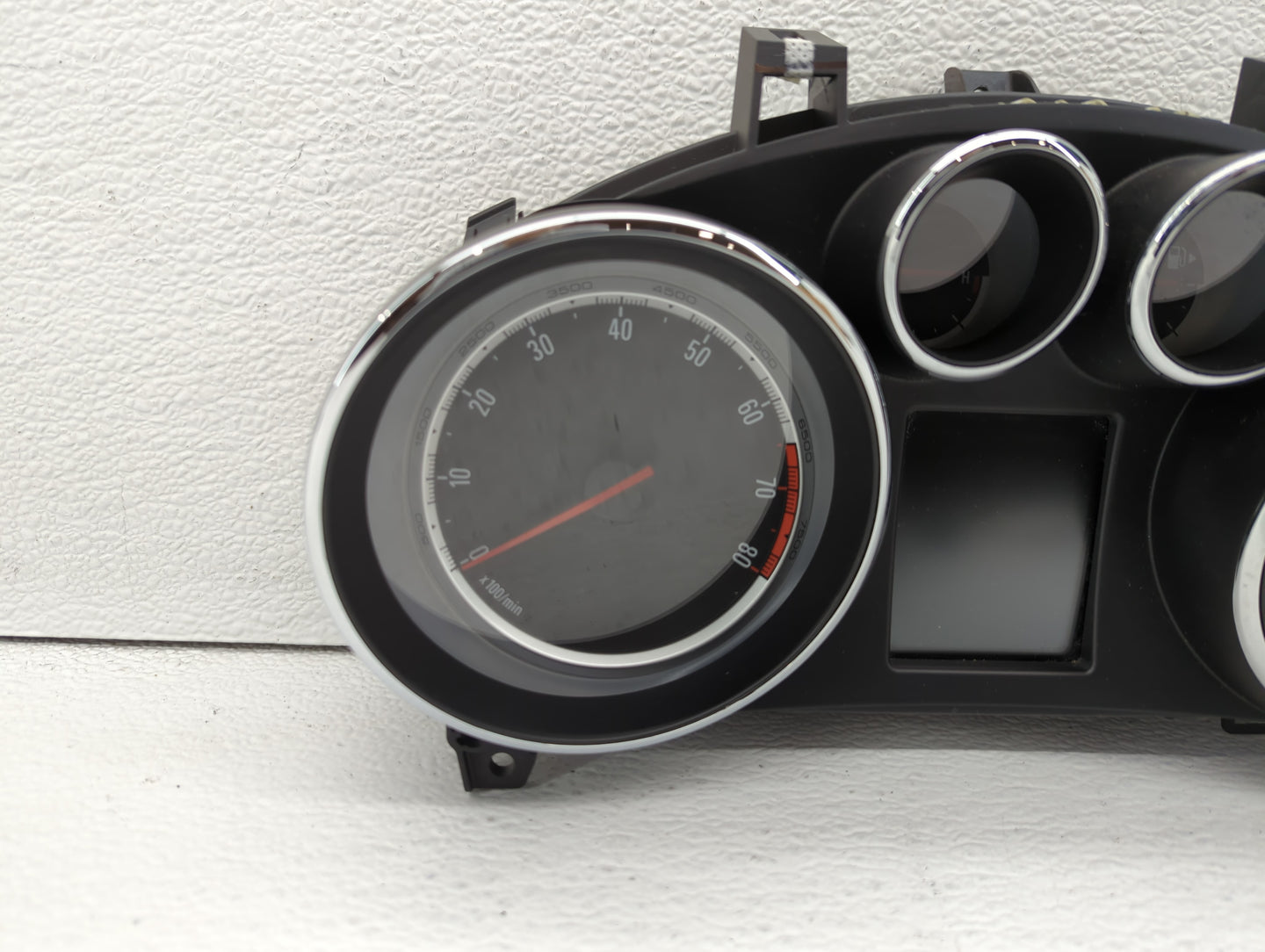 2015 Buick Encore Instrument Cluster Speedometer Gauges P/N:95386873 654663731 Fits OEM Used Auto Parts - Oemusedautoparts1.