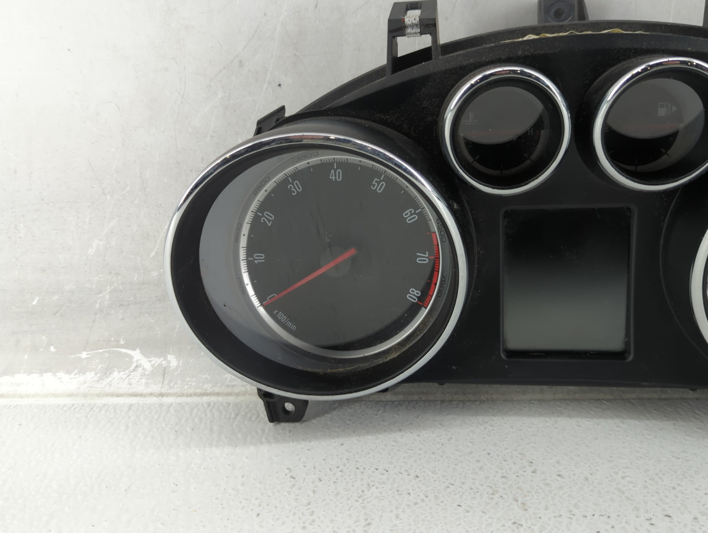 2015 Buick Encore Instrument Cluster Speedometer Gauges P/N:42342739 Fits OEM Used Auto Parts - Oemusedautoparts1.com
