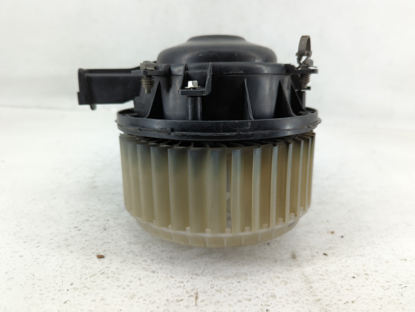 2013-2021 Buick Encore Rear Heater AC Blower Motor P/N:52426110 Fits Fits 2013 2014 2015 2016 2017 2018 2019 2020 2021 OEM U