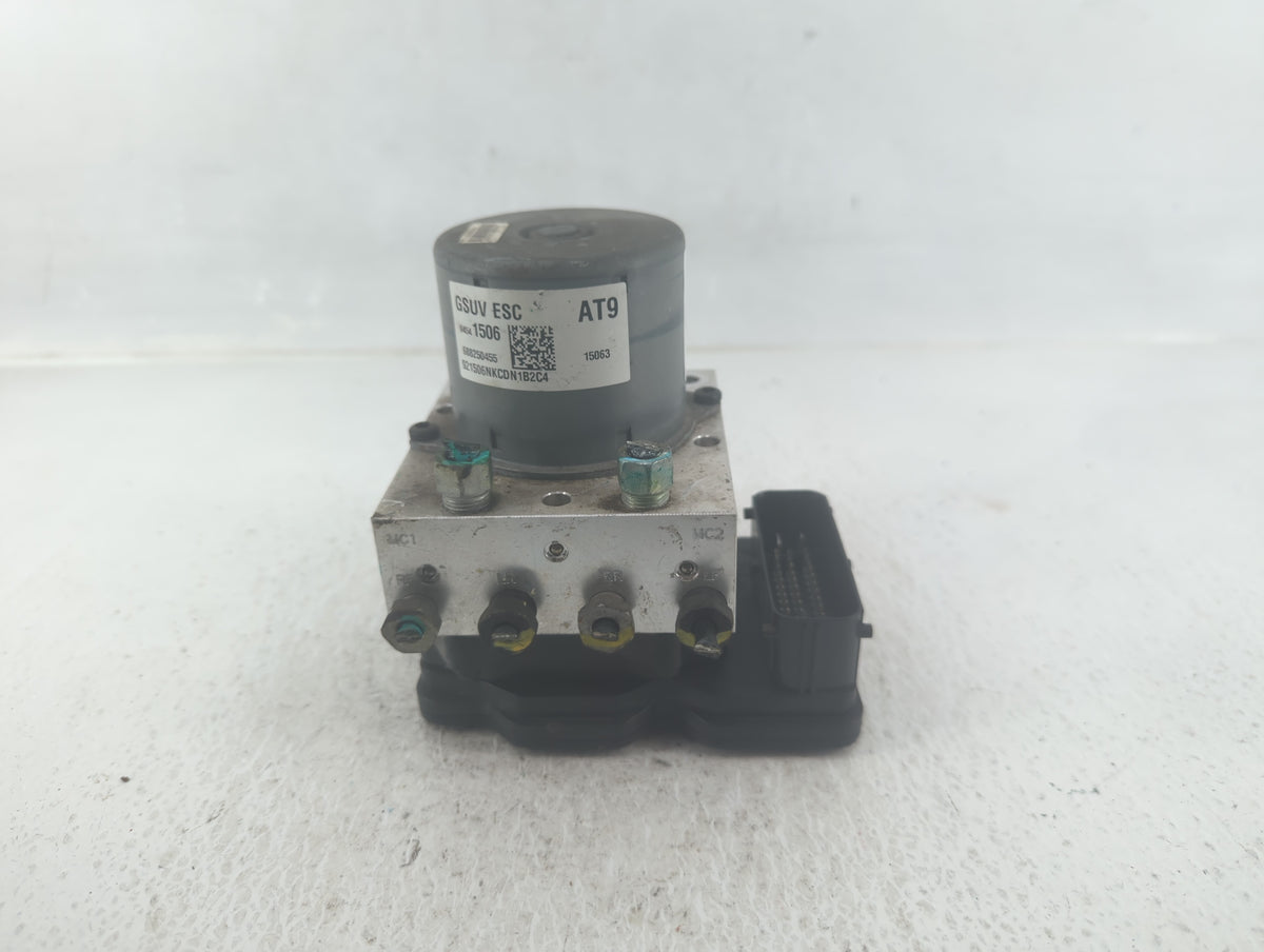 2015 Buick Encore Anti-Lock Brake ABS Pump Module Actuator OEM P/N:94541506 Fits OEM Used Auto Parts - Oemusedautoparts1.com