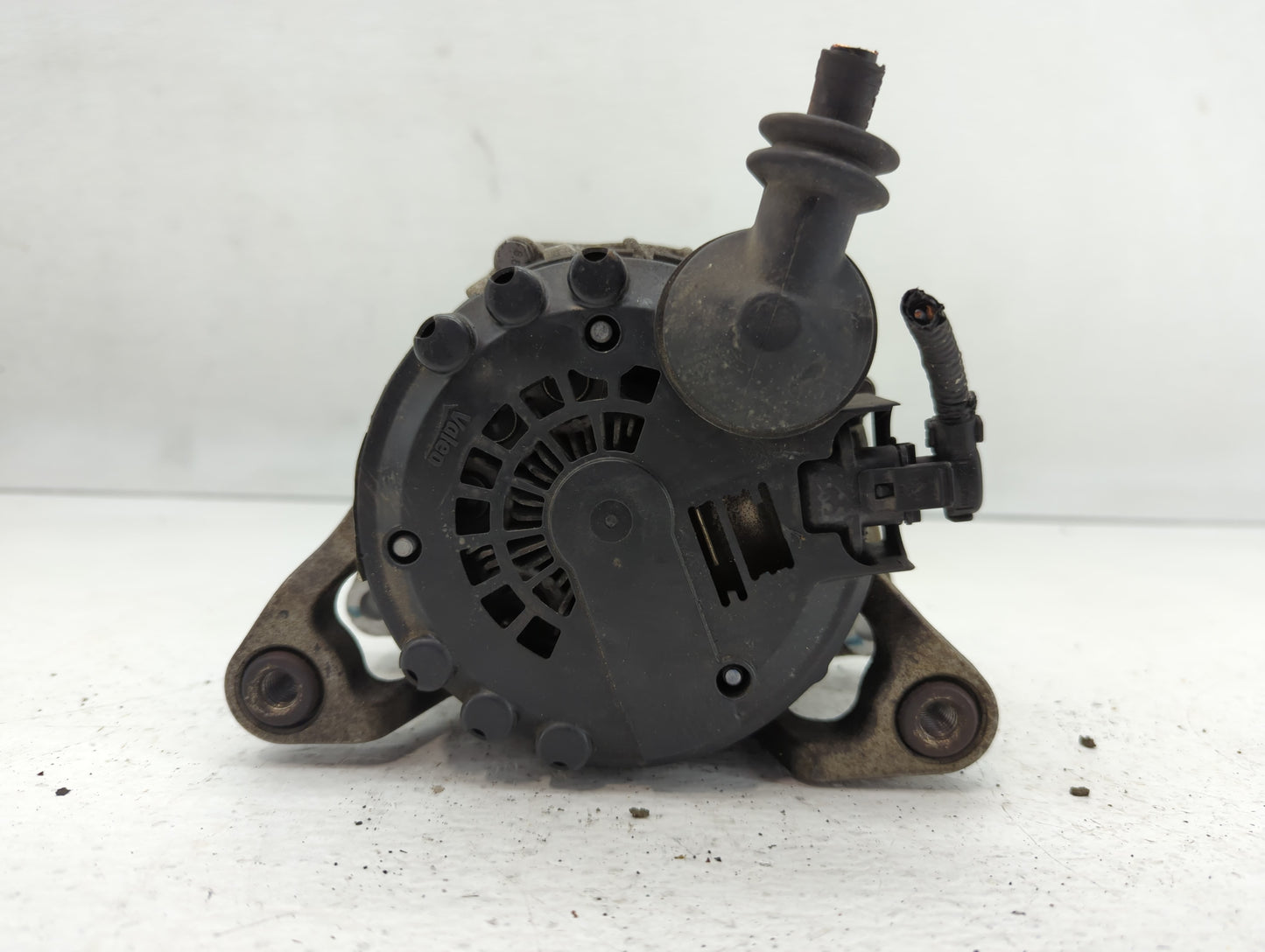 2013-2021 Buick Encore Alternator Replacement Generator Charging Assembly Engine OEM P/N:2619573 A 13588289 Fits OEM Used Au