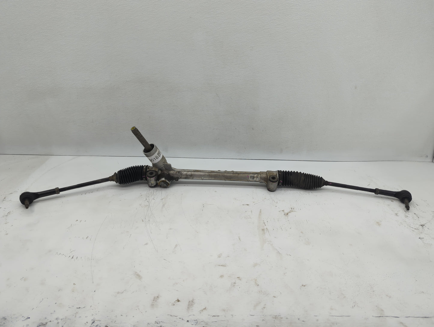 2015 Buick Encore Rack and Pinion Steering Gear P/N:95299729 Fits OEM Used Auto Parts - Oemusedautoparts1.com
