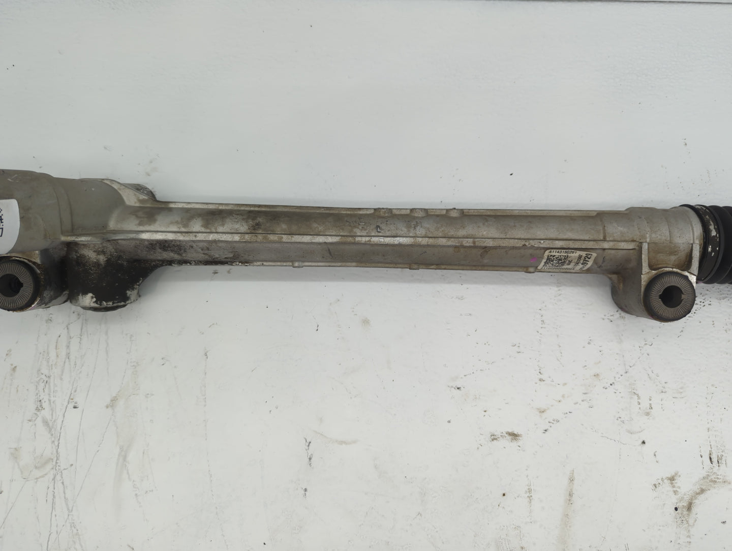 2015 Buick Encore Rack and Pinion Steering Gear P/N:95299729 Fits OEM Used Auto Parts - Oemusedautoparts1.com